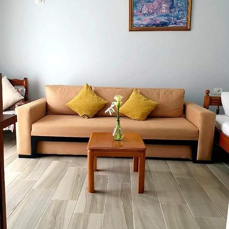 Alexa Apartament Himarë Exterior foto